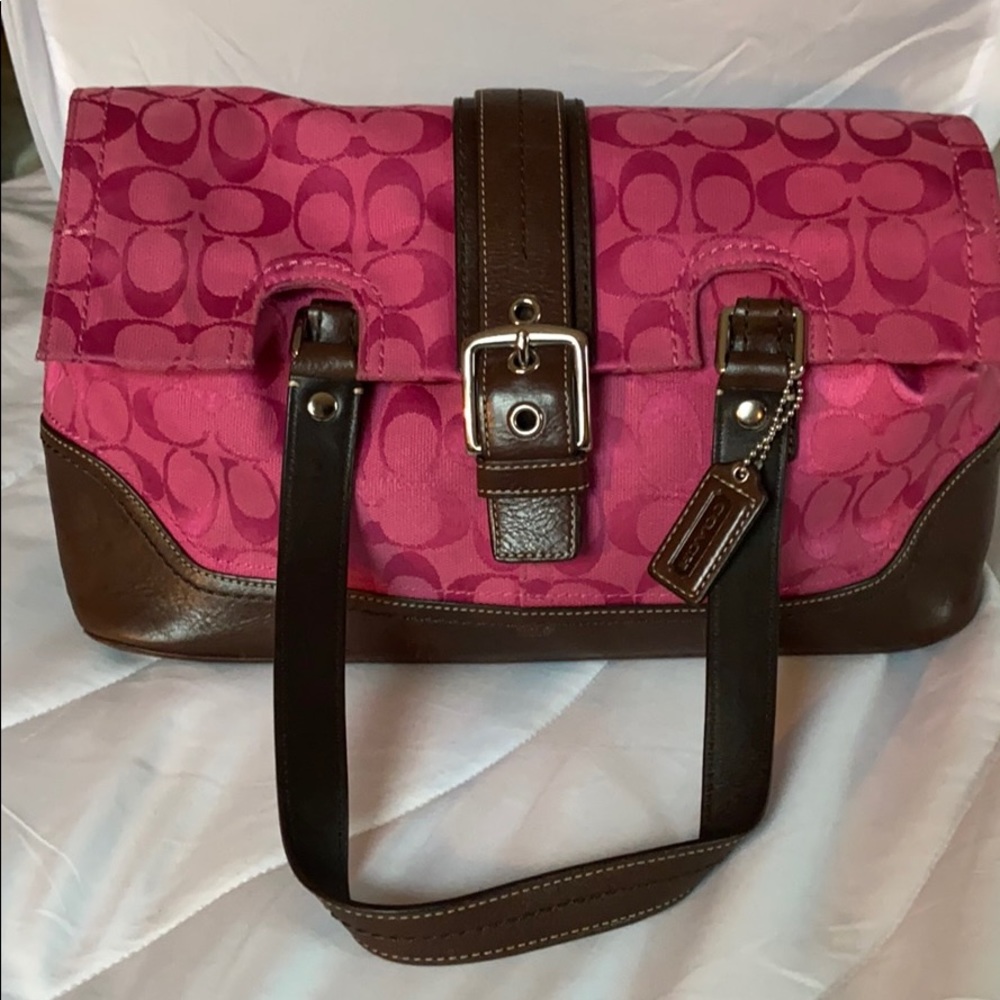 COACH Hampton Magenta Signature Satchel